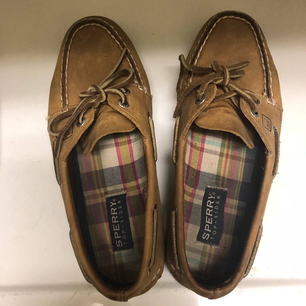 Tan/Brown Sperry’s